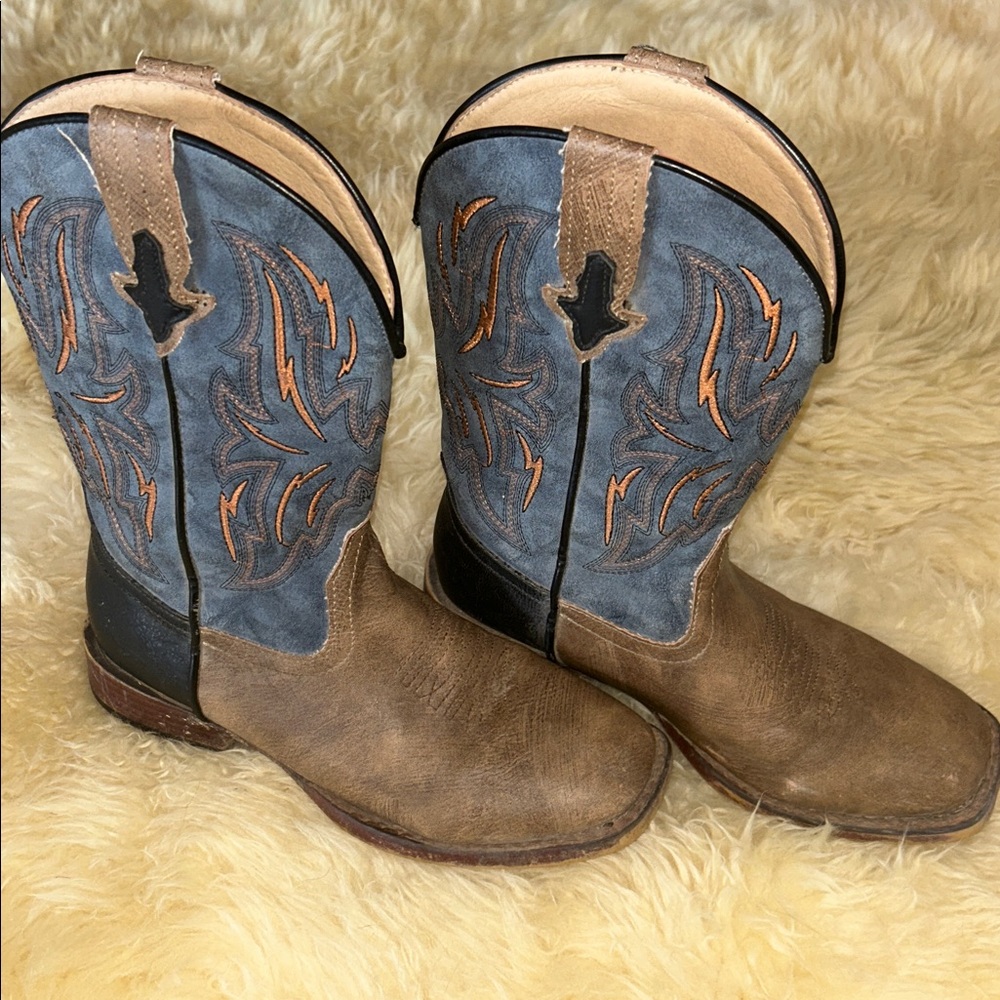 Roper Black and Tan Western Boots